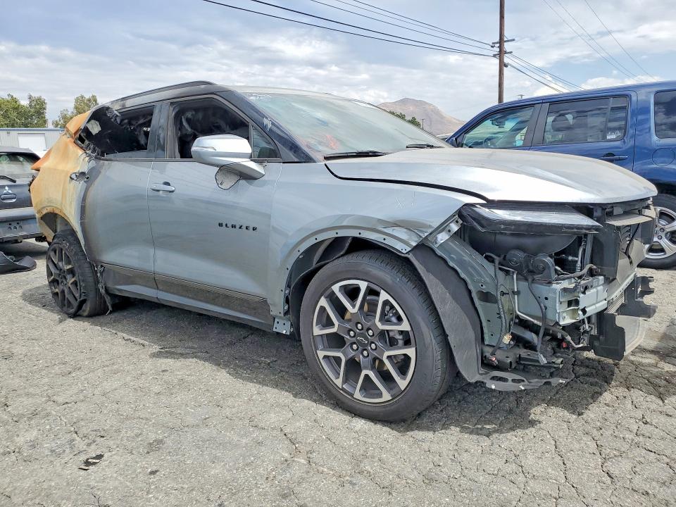 2025 Chevrolet Blazer VIN 3GNKBKRS1SS209169 COPART salvage auction — BURN, CA - NON-REPAIRABLE VEHICLE CERT (P), sold $2,400 on 2026-07-02 (photo 4)