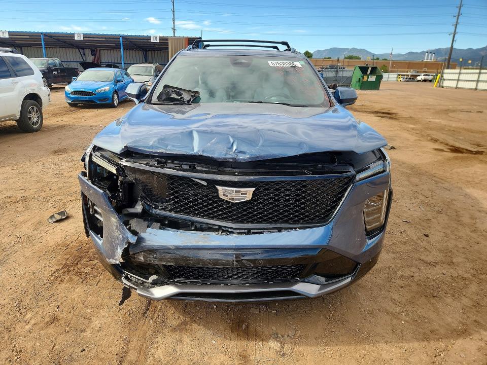 2024 Cadillac Xt4 VIN 1GYFZFR41RF199072 COPART salvage auction — FRONT END, Co - Salvage Title, sold $7,100 on 2026-07-29 (photo 5)
