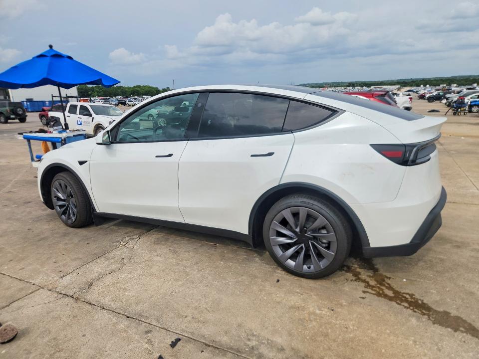 2026 Tesla VIN 7SAYGDEE2TF636504 COPART salvage auction — UNDERCARRIAGE, Il - Salvage Certificate, sold $24,300 on 2026-07-23 (photo 2)