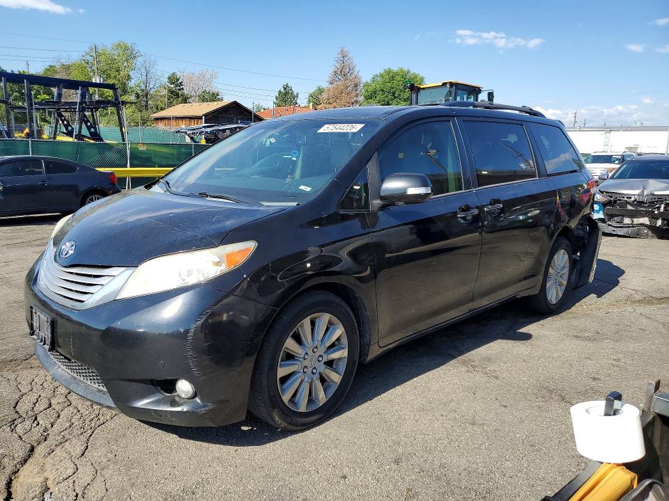 2013 Toyota Sienna VIN 5TDDK3DC8DS069927 COPART salvage auction — REAR END, Co - Public - Salvage Title, sold $3,000 on 2026-07-13 (photo 1)