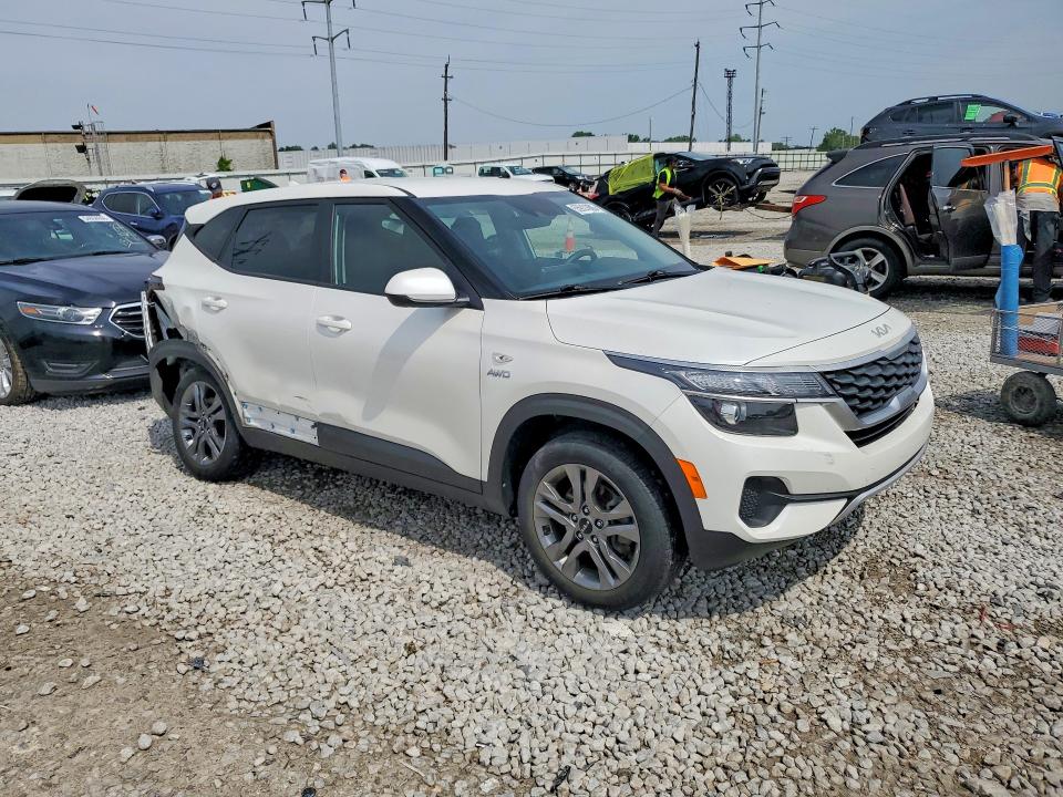 2022 Kia Seltos VIN KNDEPCAA2N7330683 COPART salvage auction — REAR END, Oh - Cert Of Title-Salvage, sold $5,600 on 2026-07-31 (photo 4)