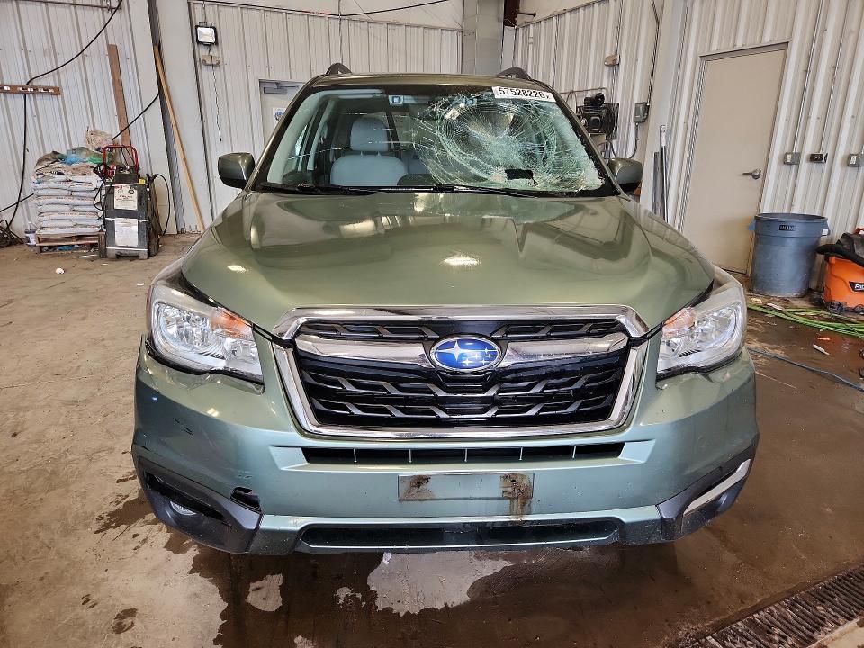 2017 Subaru Forester VIN JF2SJAGC6HH526546 COPART salvage auction — HAIL, Wi - Certificate Of Title, sold $2,650 on 2026-07-06 (photo 5)