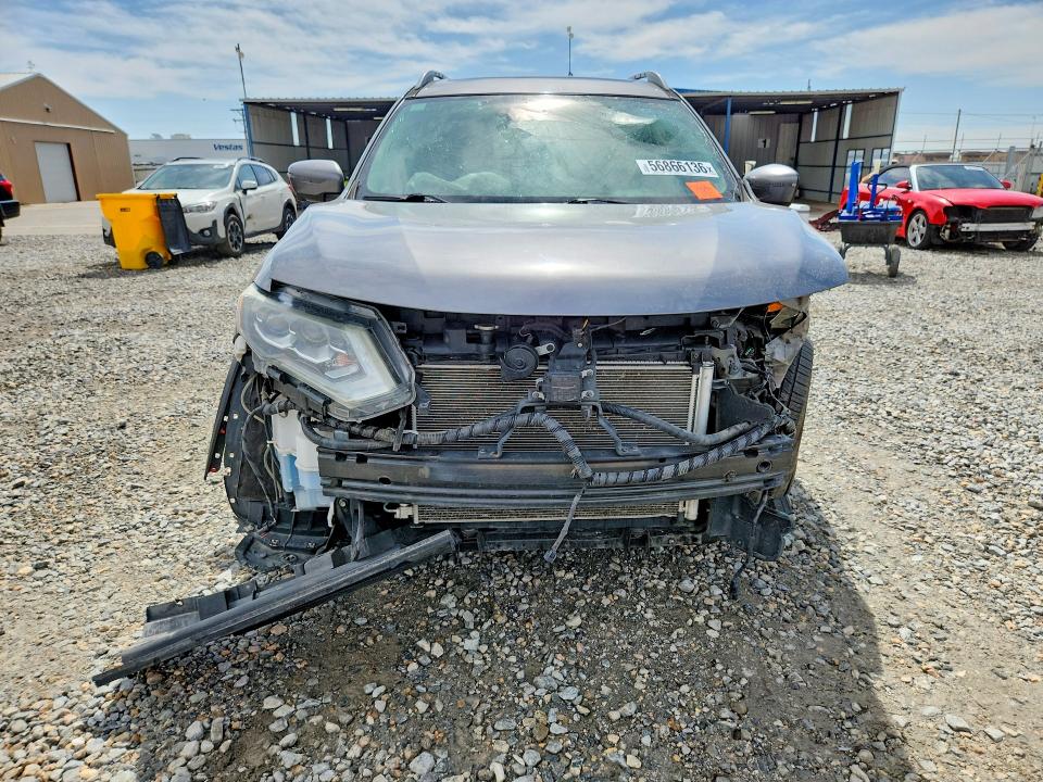 2017 Nissan Rogue VIN 5N1AT2MV0HC827242 COPART salvage auction — FRONT END, Co - Public - Salvage Title, sold $1,150 on 2026-07-09 (photo 5)