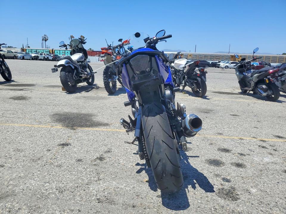 2009 Yamaha Fz6 VIN JYARJ18Y29A000587 COPART salvage auction — SIDE, Ca - Salvage Certificate, sold $850 on 2026-07-16 (photo 4)