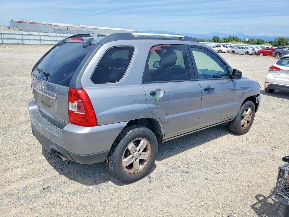 2010 Kia Sportage VIN KNDKGCA32A7726076 COPART salvage auction — MECHANICAL, Ca - Dis/Dlr/Exp App For Dup Clean, sold $275 on 2026-07-06 (photo 3)