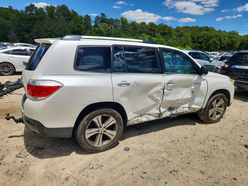 2012 Toyota Highlander VIN 5TDYK3EH5CS080863 COPART salvage auction — SIDE, Fl - Certificate Of Title, sold $3,000 on 2026-07-03 (photo 3)