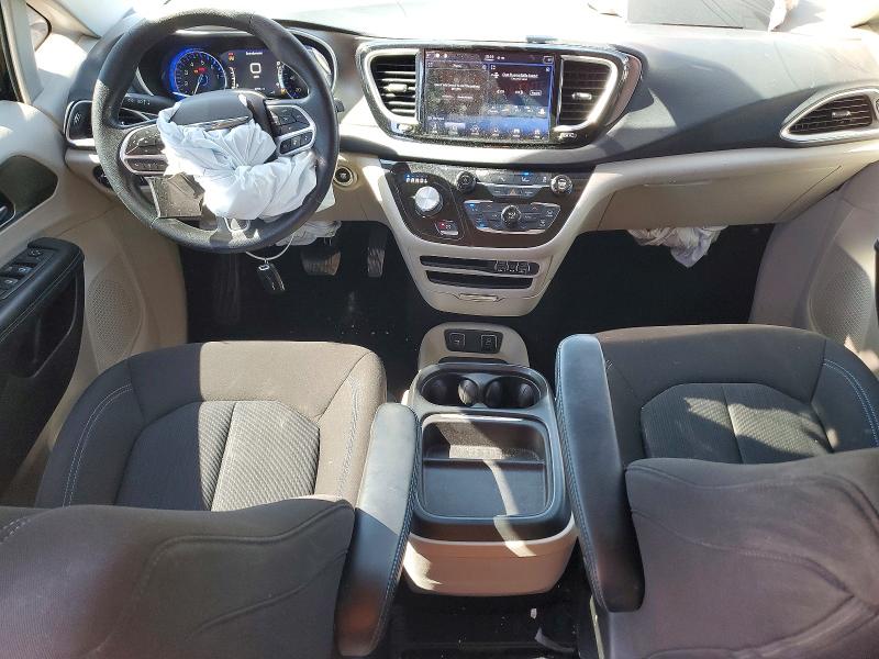 2021 Chrysler Pacifica VIN 2C4RC1FG5MR558821 COPART salvage auction — FRONT END, OH - CERT OF TITLE-SALVAGE, sold $5,200 on 2026-07-27 (photo 8)