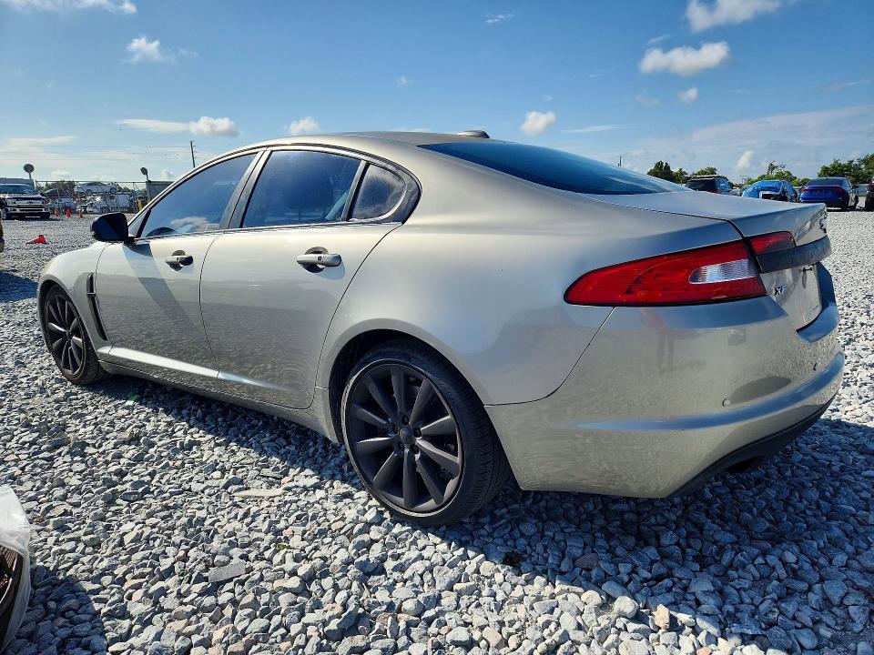 2011 Jaguar Xf VIN SAJWA0GB8BLS18379 COPART salvage auction — MINOR DENT/SCRATCHES, FL - CERTIFICATE OF TITLE, sold $650 on 2026-07-07 (photo 2)