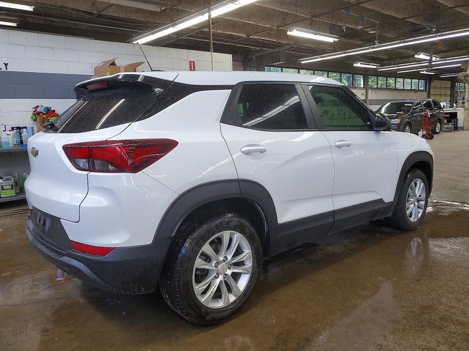 2023 Chevrolet Trailblazer VIN KL79MMS29PB044740 COPART salvage auction — MECHANICAL, IL - SALVAGE CERTIFICATE, sold $3,200 on 2026-07-27 (photo 3)