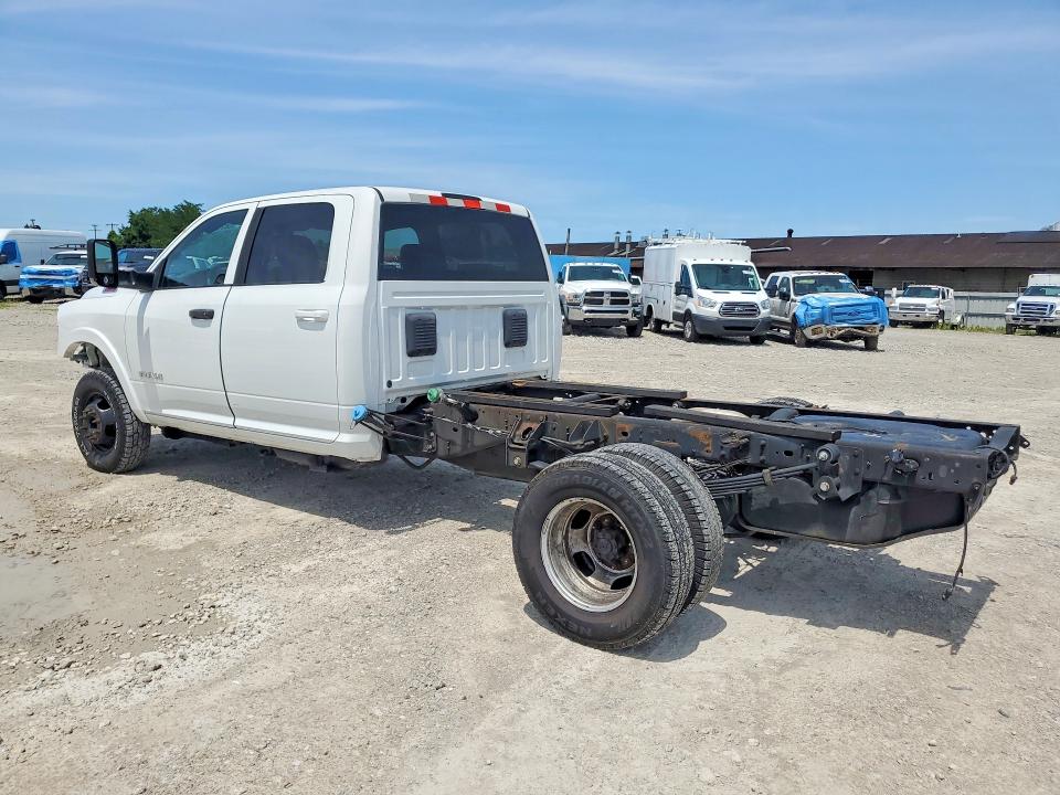 2022 Ram 3500 VIN 3C7WRSCL2NG238858 COPART salvage auction — FRONT END, Il - Certificate Of Title, sold $12,000 on 2026-07-27 (photo 2)