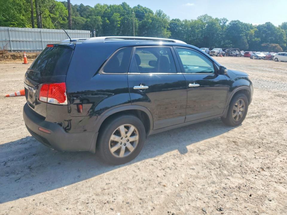 2013 Kia Sorento VIN 5XYKT3A66DG365951 COPART salvage auction — REAR END, Nc - Dealer Only Clean Title, sold $575 on 2026-07-26 (photo 3)