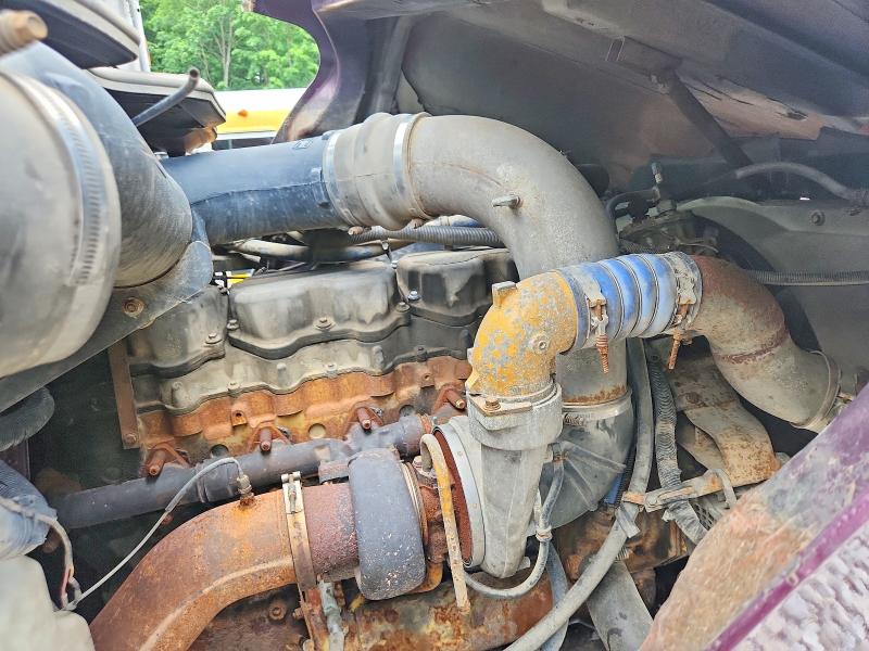 2000 International 9000-series VIN 2HSCHASRXYC064386 COPART salvage auction — FRONT END, Oh - Cert Of Title-Salvage, sold $8,000 on 2026-07-16 (photo 7)