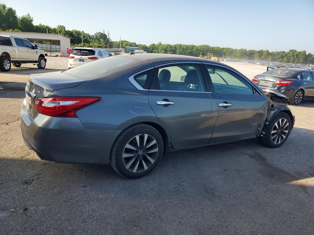 2017 Nissan Altima VIN 1N4AL3AP4HC130369 COPART salvage auction — Front End, TN - SALVAGE CERTIFICATE, sold $3,100 on 2026-07-09 (photo 3)