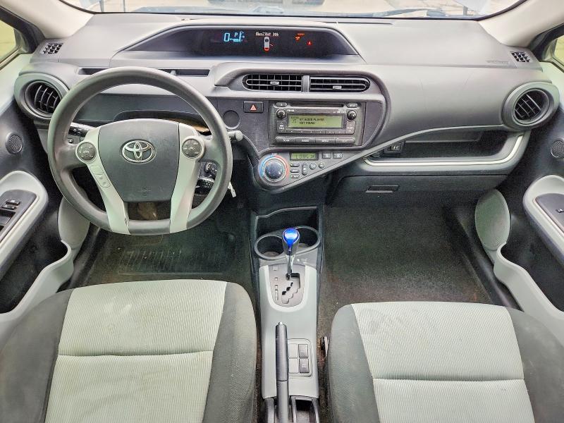 2014 Toyota Prius VIN JTDKDTB34E1565701 COPART salvage auction — REAR END, Co - Public - Salvage Title, sold $500 on 2026-07-15 (photo 8)