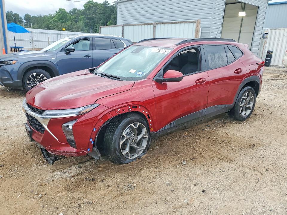 2025 Chevrolet Trax VIN KL77LHEP3SC230043 COPART salvage auction — SIDE, VA - CERT OF TITLE - SALVAGE, sold $1,500 on 2026-07-21 (photo 1)