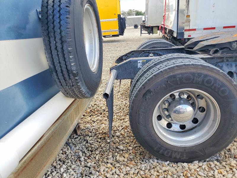 2023 Peterbilt 579 VIN 1XPBDP9X9PD805230 COPART salvage auction — FRONT END, NE - CERT OF TITLE-SALVAGE, sold $17,300 on 2026-08-13 (photo 9)