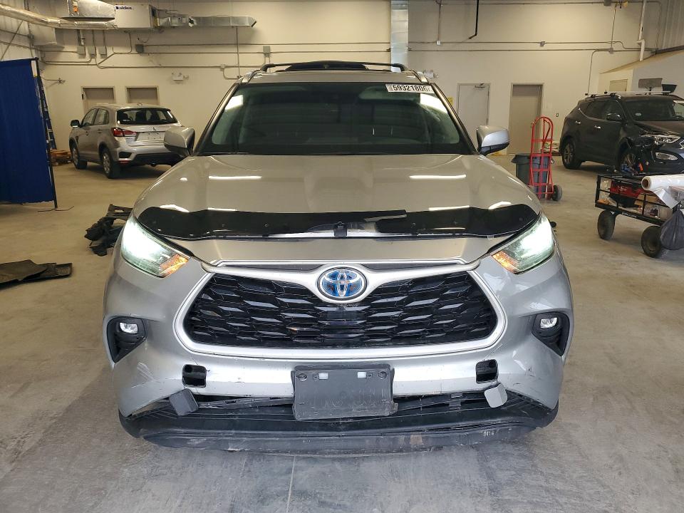 2020 Toyota Highlander hybrid VIN 5TDGBRCH8LS503663 COPART salvage auction — REAR END, On - Permit No Brand - Unfit, sold $4,400 on 2026-07-30 (photo 5)