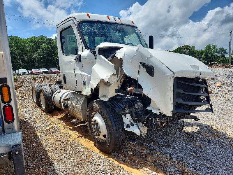 2024 Freightliner Cascadia 126 VIN 3AKJHLDV4RSVK2899 COPART salvage auction — ROLLOVER, AZ - CERT OF TITLE - SALVAGE, sold $13,500 on 2026-07-09 (photo 1)