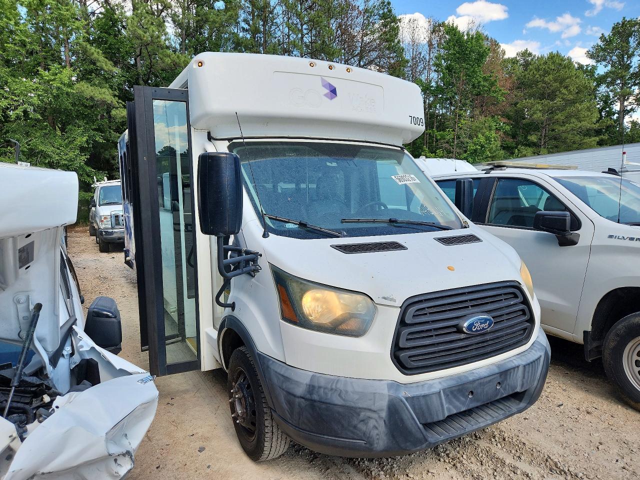 2017 Ford Transit VIN 1FDES8PM8HKA48414 COPART salvage auction — Mechanical, VA - DEALER ONLY CLEAN TITLE (P), sold $9,800 on 2026-07-01 (photo 4)