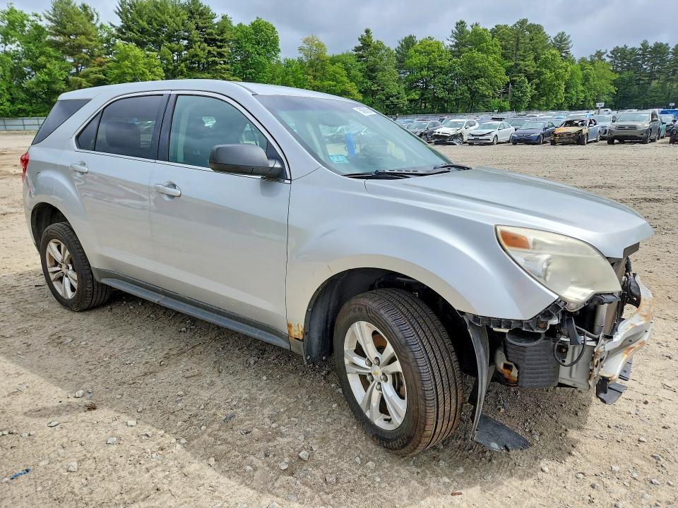 2011 Chevrolet Equinox VIN 2CNFLCECXB6242550 COPART salvage auction — FRONT END, MA - CERT OF TITLE-RECONSTRCTD COLL, sold $400 on 2026-07-20 (photo 4)