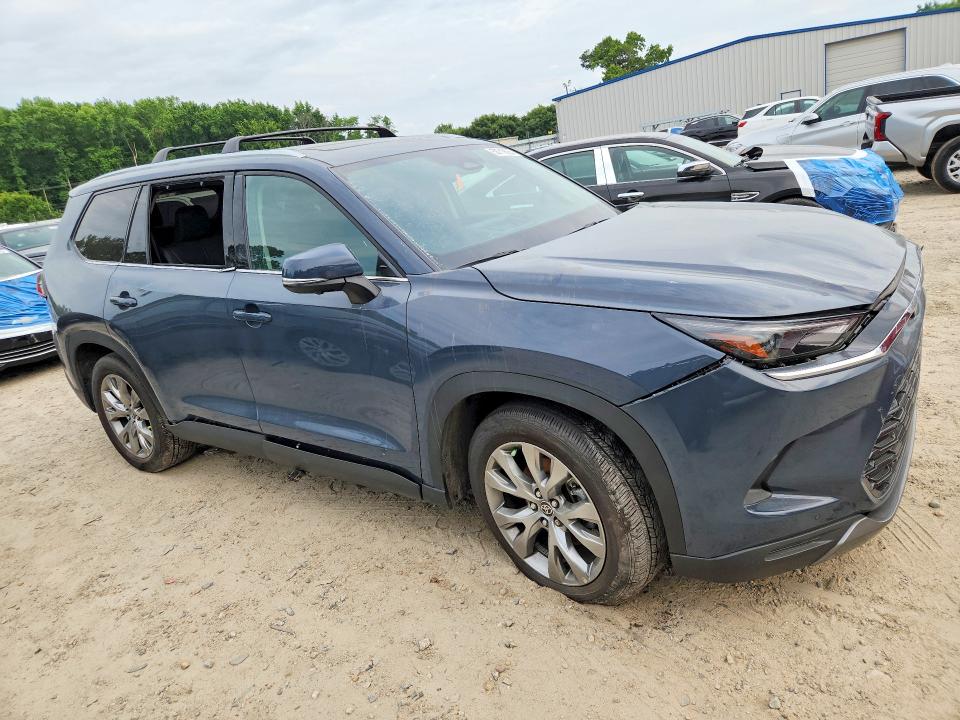 2024 Toyota Highlander VIN 5TDAAAB55RS068627 COPART salvage auction — FRONT END, Az - Cert Of Title - Salvage, sold $27,000 on 2026-07-07 (photo 4)