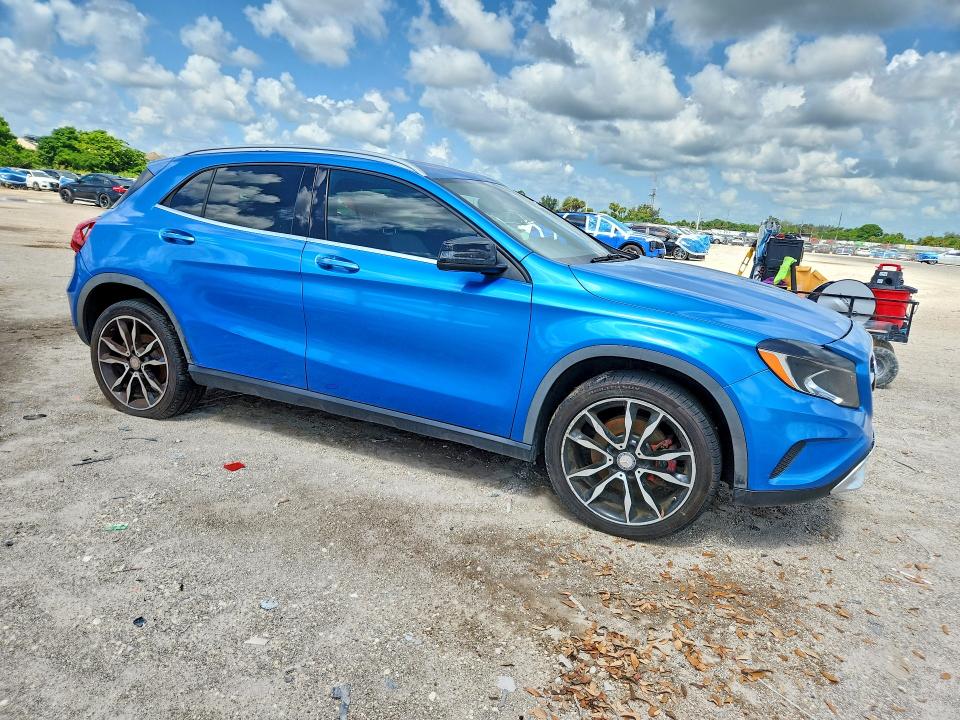2016 Mercedes-benz Gla-klasse VIN WDCTG4EB3GJ208902 COPART salvage auction — MINOR DENT/SCRATCHES, Fl - Certificate Of Title (P), sold $925 on 2026-07-09 (photo 3)