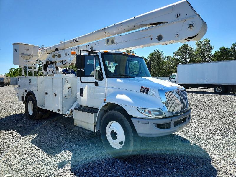 2016 International 4000 series VIN 3HAMMMMN0GL280451 COPART salvage auction — MINOR DENT/SCRATCHES, Id - Salvage Certificate Of Title, sold $19,200 on 2026-08-27 (photo 1)