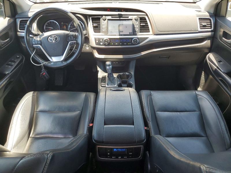 2019 Toyota VIN 5TDKZRFH4KS349971 COPART salvage auction — HAIL, Ok - Certificate Of Title, sold $15,700 on 2026-07-08 (photo 8)