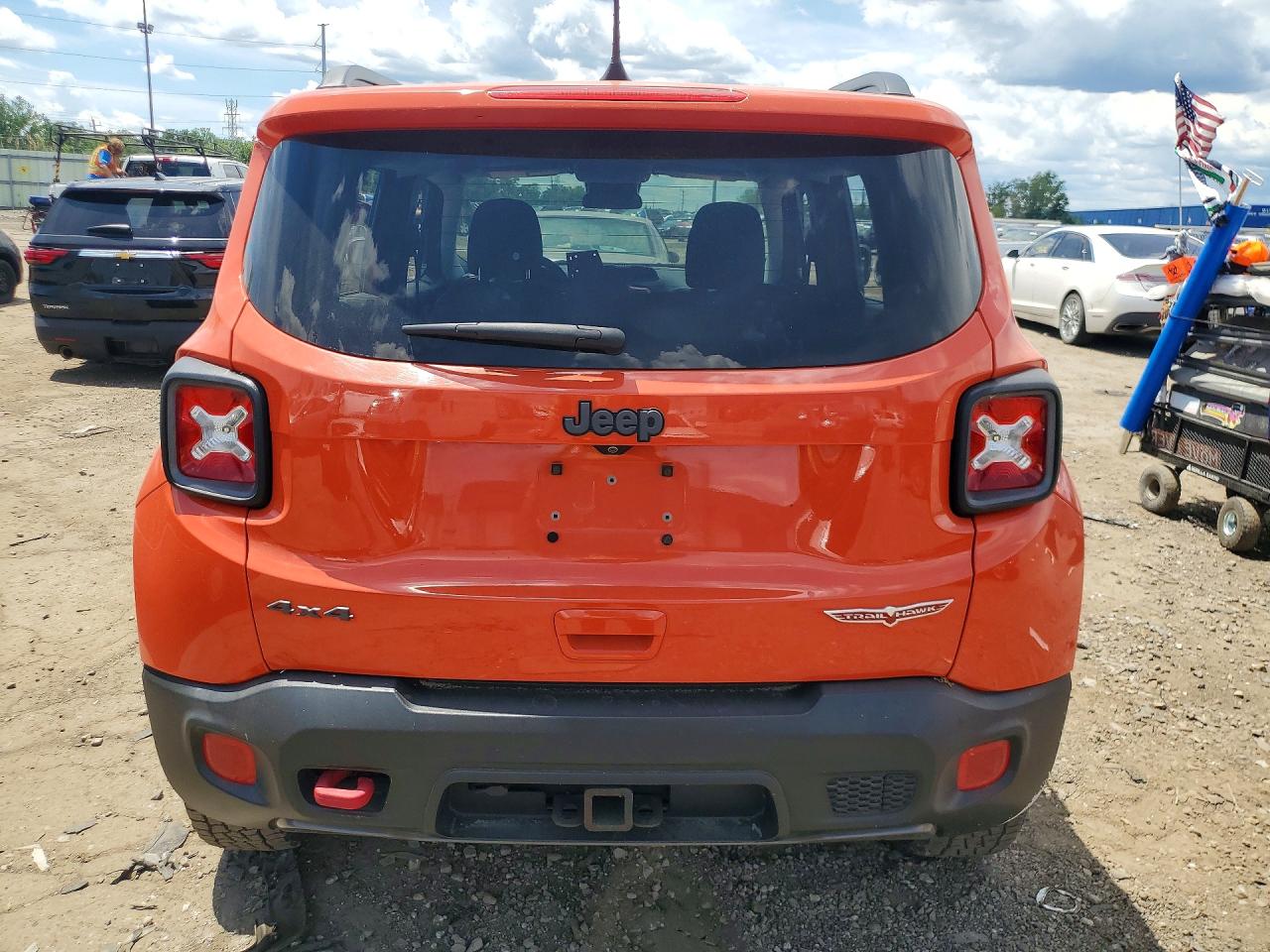 2018 Jeep Renegade VIN ZACCJBCB6JPG73390 COPART salvage auction — Front End, MI - CERT OF TITLE-SALVAGE VEHICLE, sold $650 on 2026-07-10 (photo 6)