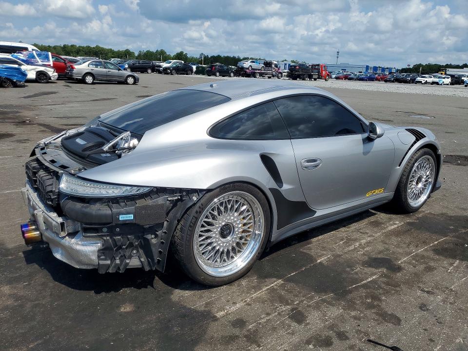 2016 Porsche 911 VIN WP0AF2A99GS192917 COPART salvage auction — REAR END, Salvage Title, sold $114,000 on 2026-08-06 (photo 3)