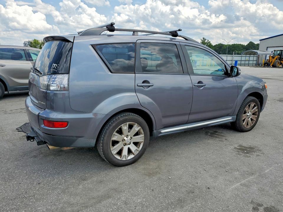 2010 Mitsubishi Outlander VIN JA4AS3AW4AZ003610 COPART salvage auction — REAR END, Nc - Salvage Certificate Of Title, sold $250 on 2026-07-28 (photo 3)