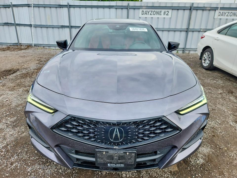 2022 Acura Tlx VIN 19UUB6F58NA800307 COPART salvage auction — MINOR DENT/SCRATCHES, On - Permit No Brand - Unfit, sold $22,050 on 2026-09-01 (photo 5)