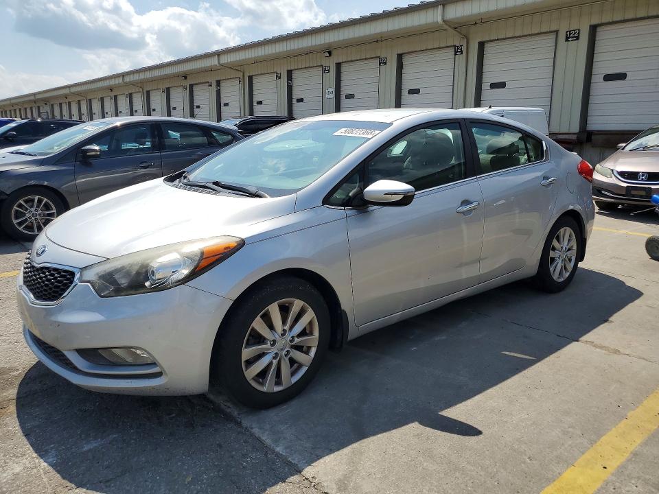 2015 Kia Forte VIN KNAFX4A8XF5338581 COPART salvage auction — WATER/FLOOD, Ky - Cert Of Title-Salvage Water, sold $600 on 2026-07-20 (photo 1)