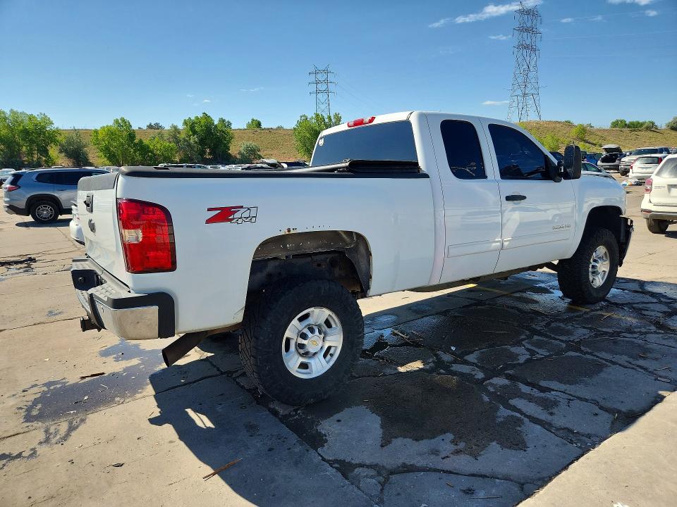 2010 Chevrolet Silverado 2500 VIN 1GC5KXBG6AZ196607 COPART salvage auction — FRONT END, Co - Salvage Title, sold $3,050 on 2026-07-22 (photo 3)