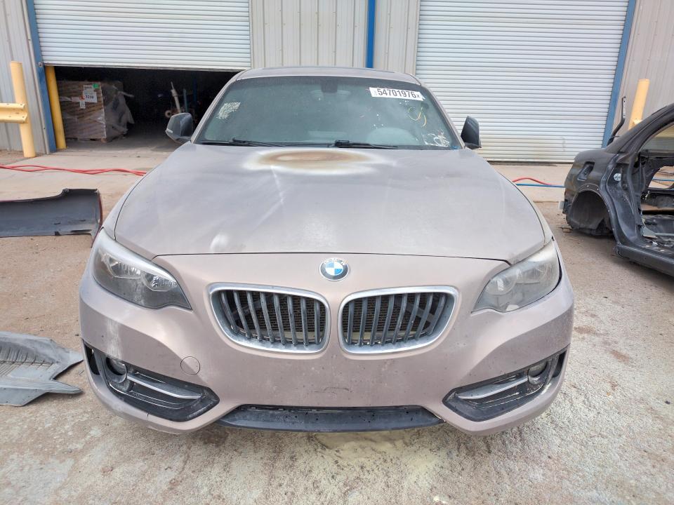 2015 BMW 2er VIN WBA1F5C52FV256818 COPART salvage auction — MINOR DENT/SCRATCHES, Nm - Certificate Of Title, sold $2,250 on 2026-07-27 (photo 5)
