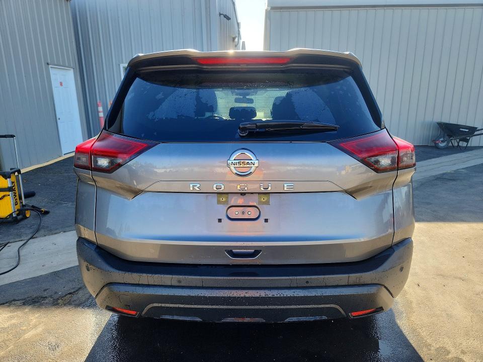 2021 Nissan Rogue sport VIN JN8AT3AA7MW014621 COPART salvage auction — MINOR DENT/SCRATCHES, Ca - Certificate Of Title, sold $11,700 on 2026-07-07 (photo 6)