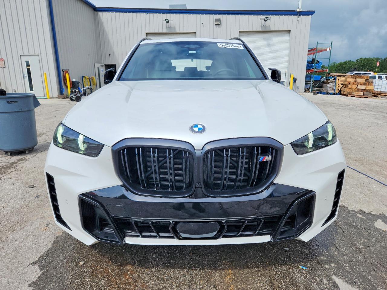 2026 BMW X5 VIN 5UX33EU08T9342466 COPART salvage auction — Hail, MO - SALVAGE CERTIFICATE OF TITLE, sold $68,000 on 2026-07-01 (photo 5)
