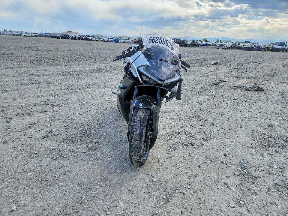 2025 Cf moto 675ss VIN LCEPEVLPXS6000822 COPART salvage auction — SIDE, CO - SALVAGE TITLE (P), sold $100 on 2026-07-30 (photo 2)