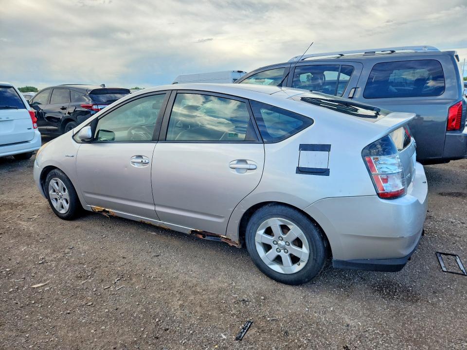 2008 Toyota Prius VIN JTDKB20U287718878 COPART salvage auction — MINOR DENT/SCRATCHES, Il - Cert Of Title-Rebuilt, sold $350 on 2026-07-28 (photo 2)