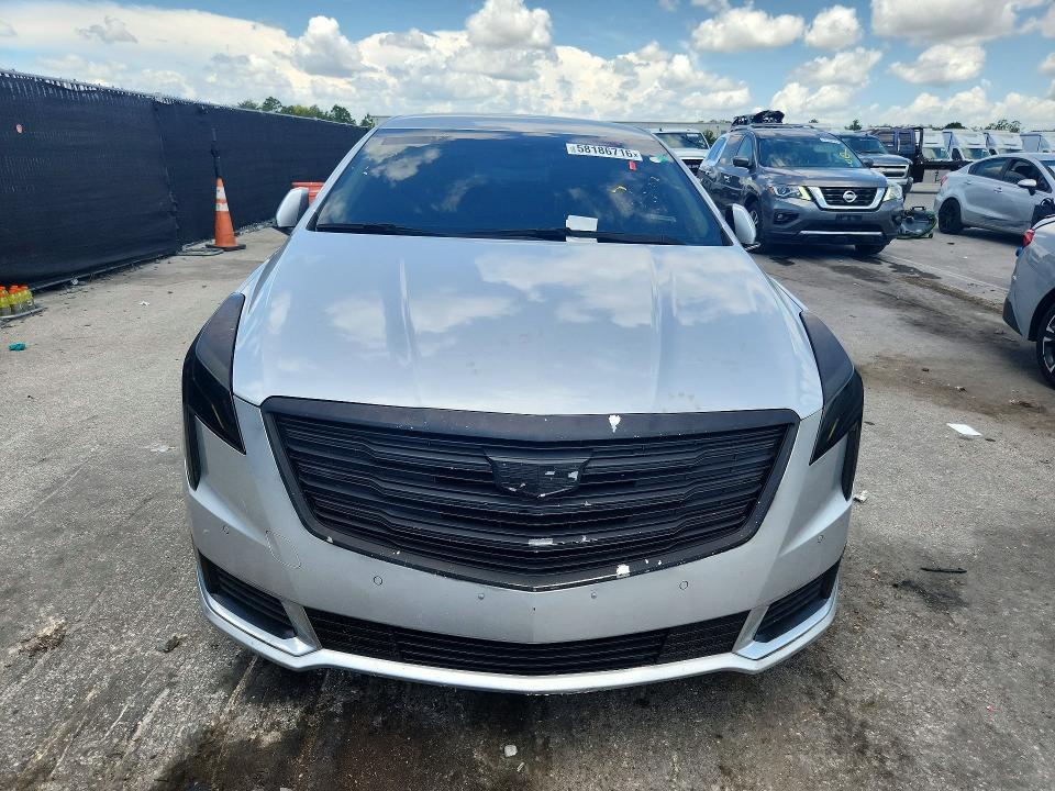 2019 Cadillac VIN 2G61M5S38K9154027 COPART salvage auction — MINOR DENT/SCRATCHES, Fl - Certificate Of Title, sold $6,700 on 2026-08-31 (photo 5)