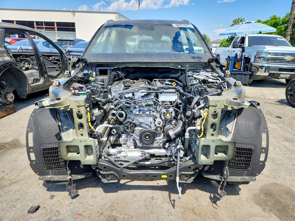 2025 Genesis Gv80 VIN KMUHGESB4SU242163 COPART salvage auction — STRIPPED, Ca - Certificate Of Title, sold $9,400 on 2026-07-14 (photo 5)