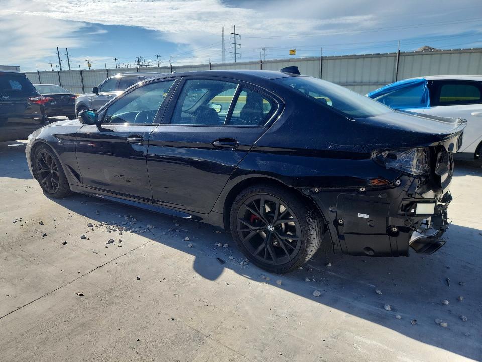 2022 BMW 5er VIN WBA53BH04NWX41749 COPART salvage auction — REAR END, ID - SALVAGE CERTIFICATE OF TITLE, sold $21,800 on 2026-08-11 (photo 2)