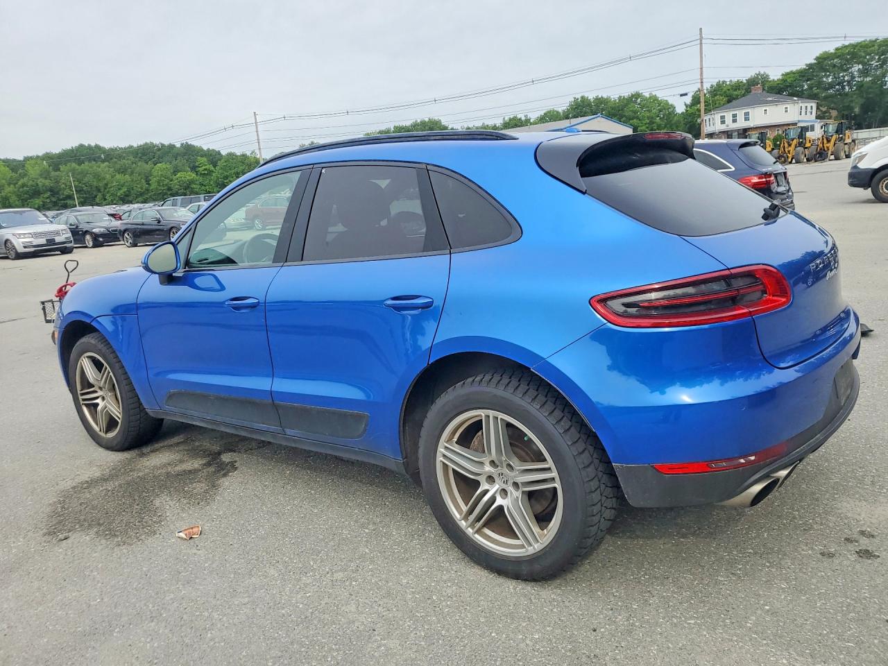 2016 Porsche Macan VIN WP1AB2A58GLB59103 COPART salvage auction — Normal Wear, MA - CERTIFICATE OF TITLE (P), sold $3,700 on 2026-07-01 (photo 2)