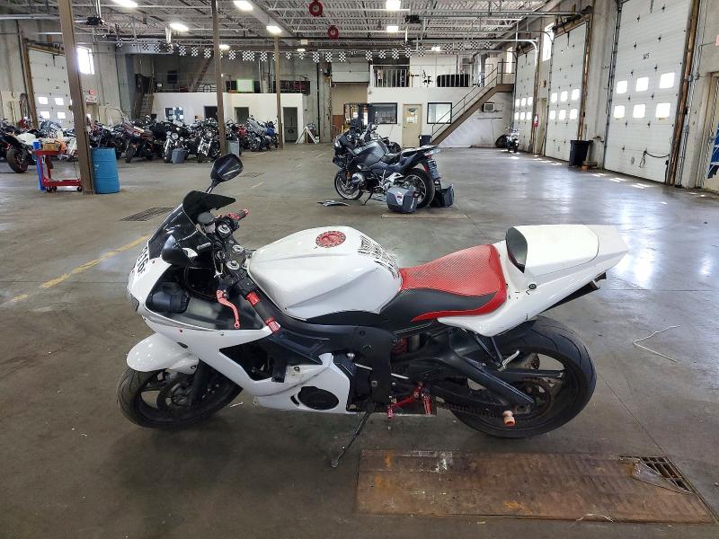 2003 Yamaha Yzfr6 VIN JYARJ06EX3A004994 COPART salvage auction — VANDALISM, MN - CERT OF TITLE-PRIOR SALVAGE, sold $825 on 2026-07-09 (photo 3)