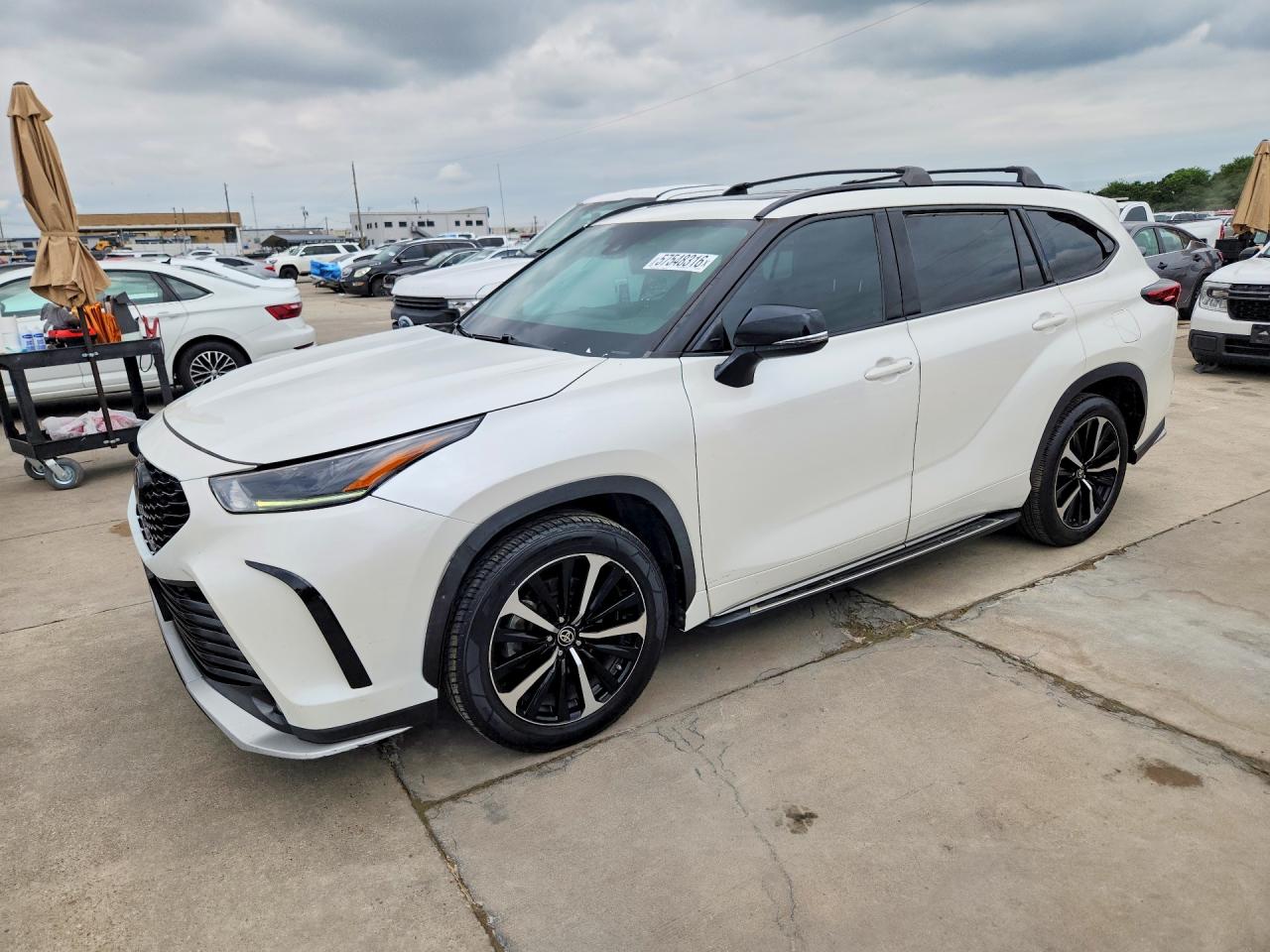 2021 Toyota Highlander VIN 5TDLZRAH1MS065440 COPART salvage auction — Normal Wear, TX - CERTIFICATE OF TITLE (P), sold $21,400 on 2026-07-08 (photo 1)