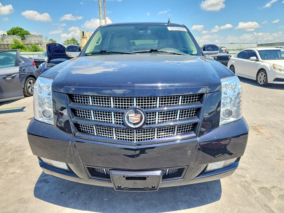 2014 Cadillac Escalade VIN 1GYS3CEF8ER150756 COPART salvage auction — HAIL, Ok - Cert Of Title-Salvage, sold $12,800 on 2026-10-07 (photo 5)