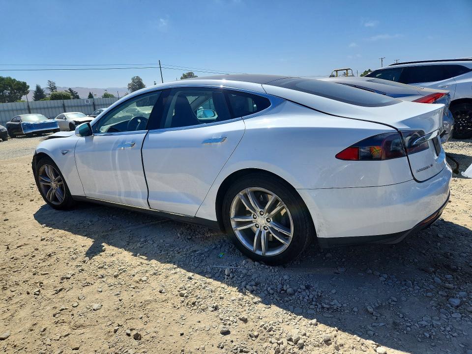 2013 Tesla VIN 5YJSA1CG7DFP07530 COPART salvage auction — FRONT END, CA - SALVAGE CERTIFICATE, sold $1,200 on 2026-07-02 (photo 2)