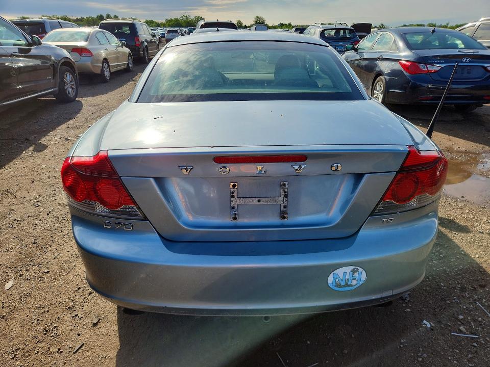 2009 Volvo C70 VIN YV1MC67279J076710 COPART salvage auction — MINOR DENT/SCRATCHES, Il - Certificate Of Title, sold $1,900 on 2026-07-07 (photo 6)