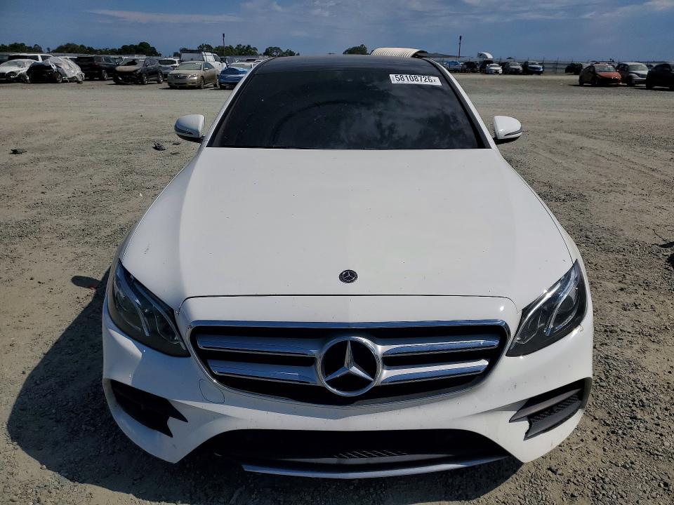 2018 Mercedes-benz E-klasse VIN WDDZF4JB1JA428982 COPART salvage auction — VANDALISM, Ca - Salvage Certificate, sold $8,300 on 2026-07-14 (photo 5)