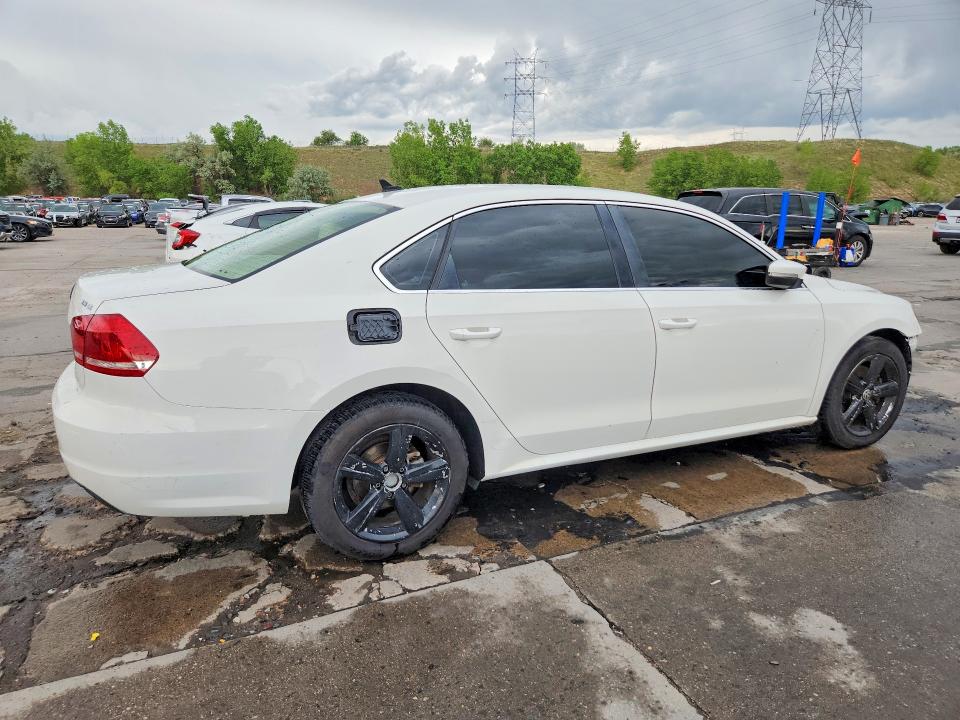 2014 Volkswagen Passat VIN 1VWBT7A3XEC053874 COPART salvage auction — FRONT END, Co - Certificate Of Title, sold $475 on 2026-08-10 (photo 3)